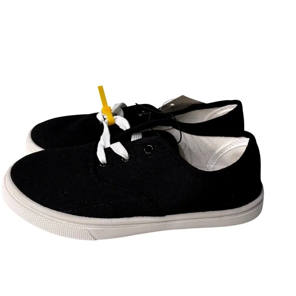 Josiny Kids Black Canvas Low Top Sneakers Lace Up Shoes Size 13 NEW